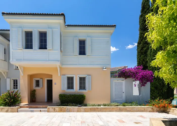 Portvillas By Safiya Villa *