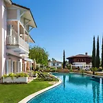 别墅 Portvillas By Safiya *