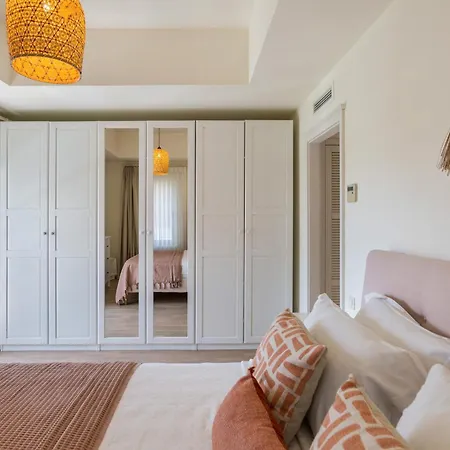 Safiya Villa *