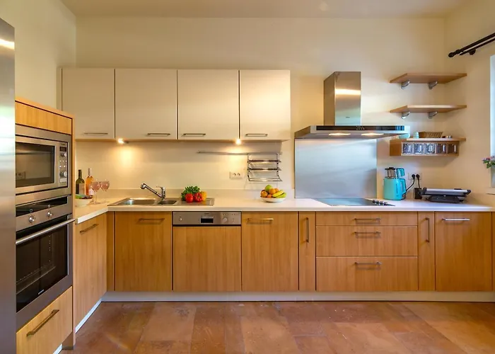 Portvillas By Safiya Вилла *