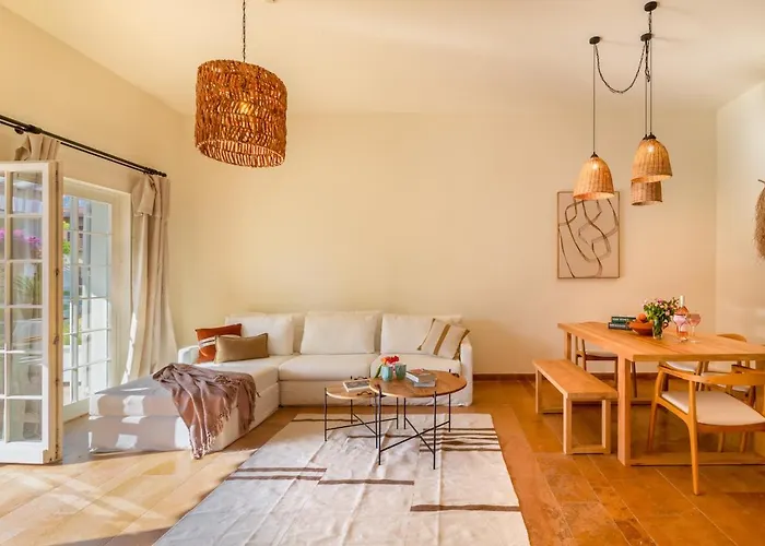 Вилла Portvillas By Safiya